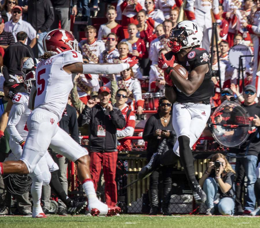 JD Spielman with a 34-yard reception