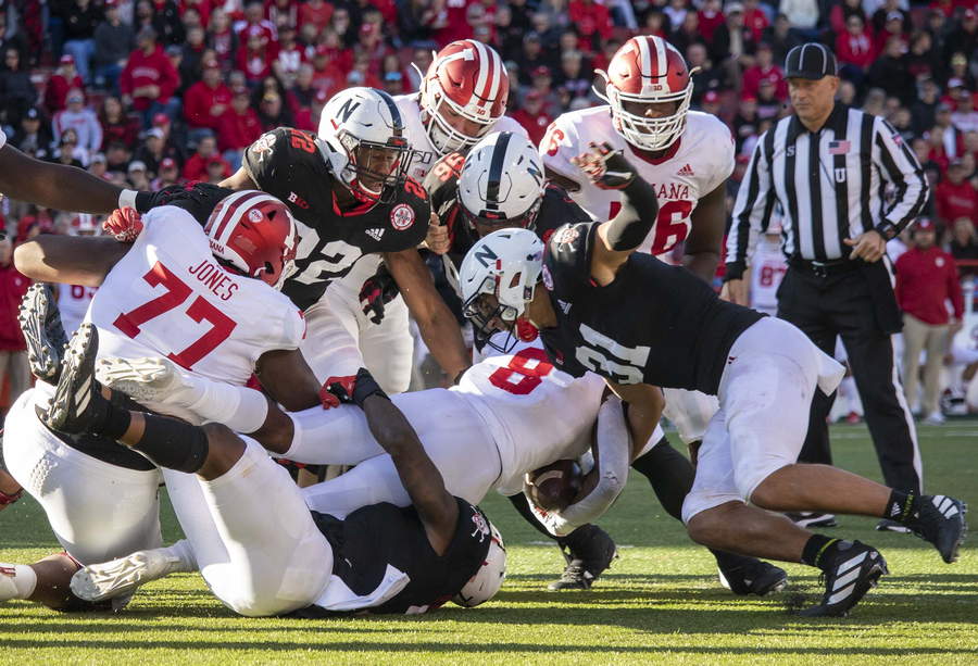 Nebraska defenders lasso Indiana RB Stevie Scott III